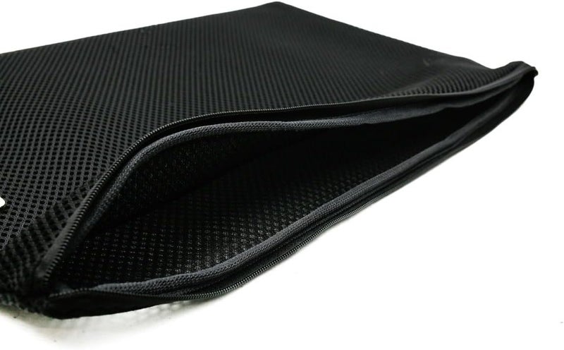 Daiso Cushioned Case – B4 Padded Document Folder - Image 1